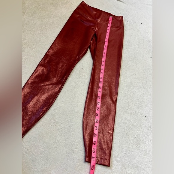 Nike Dri-Fit Rose Gold Shimmer One Icon Clash Tight/Leggings - Size XS - Picture 5 of 12